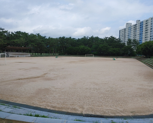 삼문공설운동장